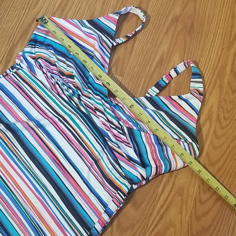 Captiva swim top 1x - Picture 10 of 11